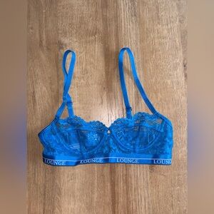 Lounge blue lace balconette bra